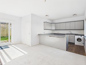 Annex Kitchen- click for photo gallery